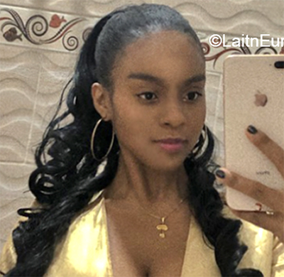 Date this sultry Colombia girl Maria from Cali CO28048