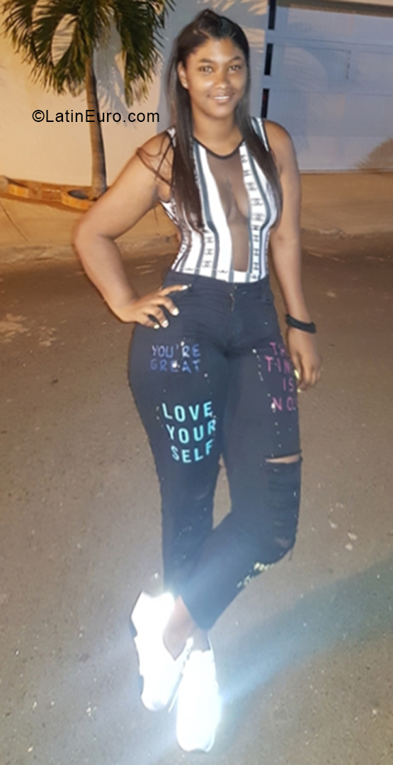 Date this cute Colombia girl Katherine from Cali CO28163