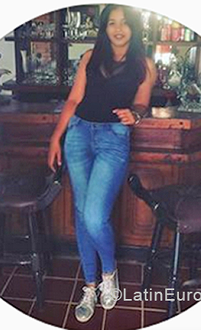 Date this young Dominican Republic girl Cleudys Franesca from La Vega DO38540