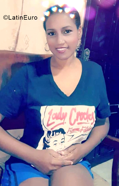 Date this beautiful Colombia girl Ximena from Cali CO28219