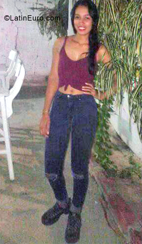 Date this passionate Colombia girl Maria from Medellin CO28242