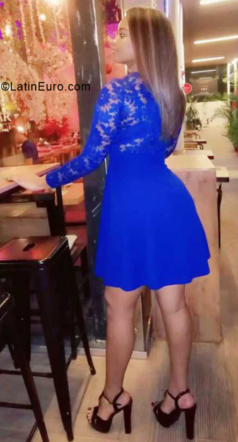 Date this lovely Panama girl Alexandra from Panama City PA1212