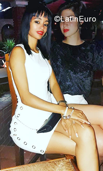 Date this passionate Cuba girl Karol from Havana CU721