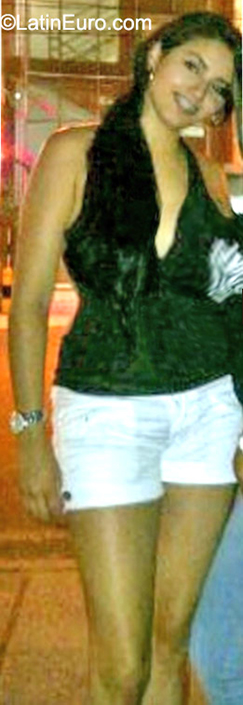 Date this gorgeous Colombia girl Wendy from Medellin CO28426