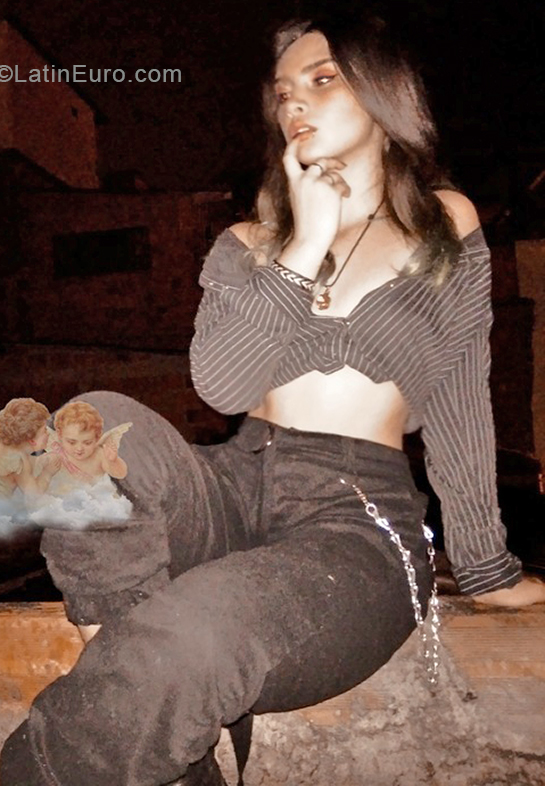 Date this fun Colombia girl Lucia Fernanda from Pereira CO28507