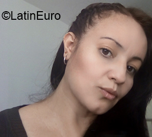 Date this cute Colombia girl Diana from Bogota CO28573