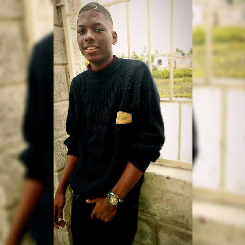 Date this athletic Dominican Republic man Ezequiel Anthon from Santo Domingo DO38803