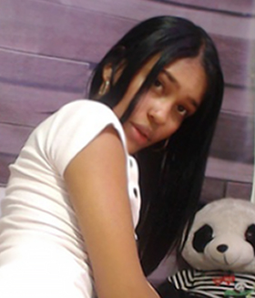 Date this charming Colombia girl Dany from Medellin CO28725