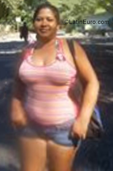 Date this funny Venezuela girl Yeila from Los Pijiguaos VE3545