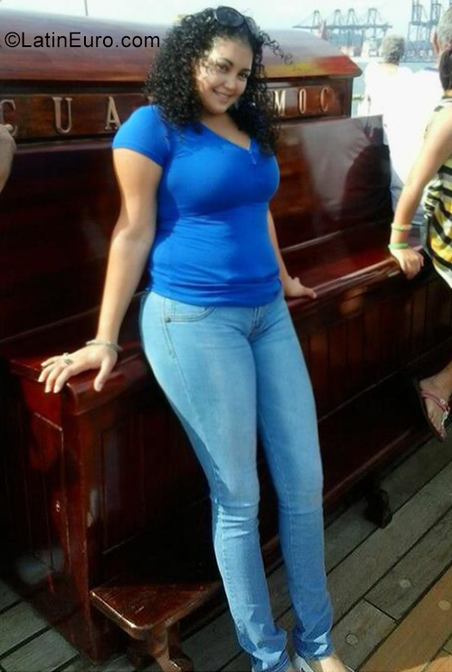 Date this athletic Panama girl Witney from Panama Oeste PA1233