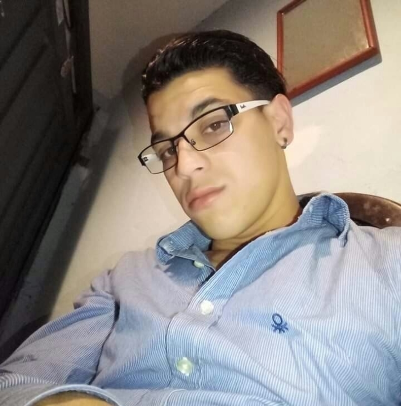 Date this happy Colombia man Yorman from Medellin CO28966