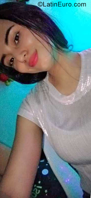 Date this funny Colombia girl Katha from Bucaramanga CO29080