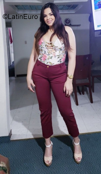 Date this fun Colombia girl Mara from Bogota CO29213