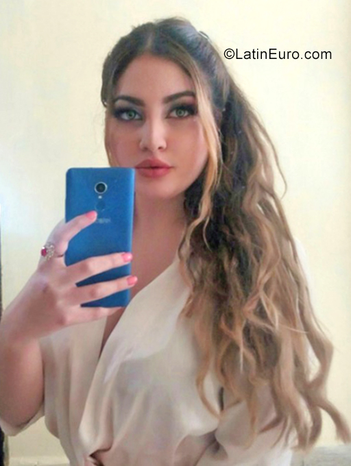 Date this beautiful Mexico girl Kacie from Veracruz MX2241