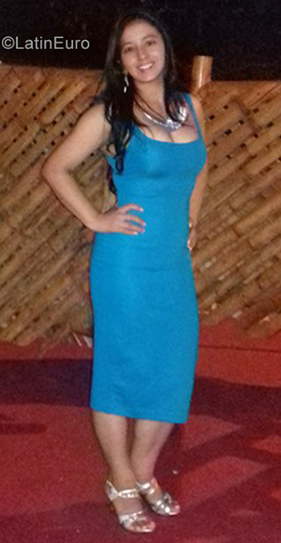 Date this stunning Colombia girl Francy from Cali CO29304