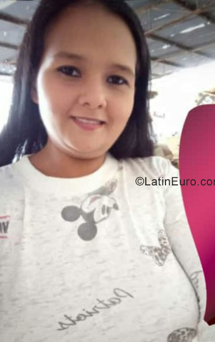 Date this georgeous Venezuela girl Nanyelis from Punto Fijo VE3727