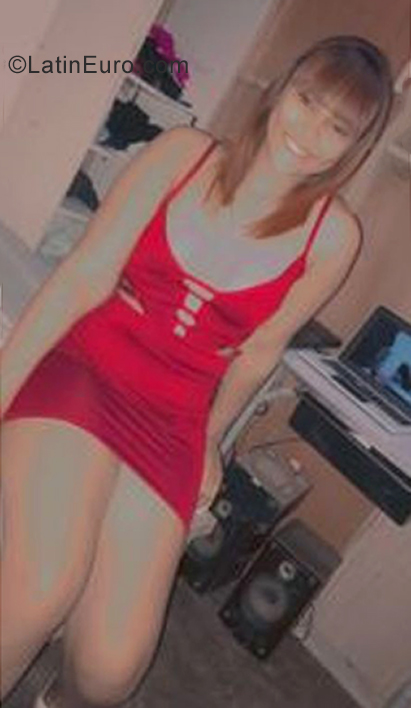 Date this gorgeous Dominican Republic girl Celanny vasque from Santo Domingo DO39371