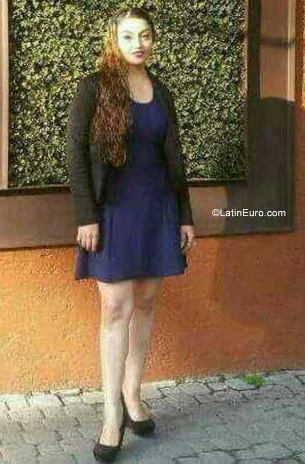 Date this fun Mexico girl Denisse from Cuernavaca MX2278