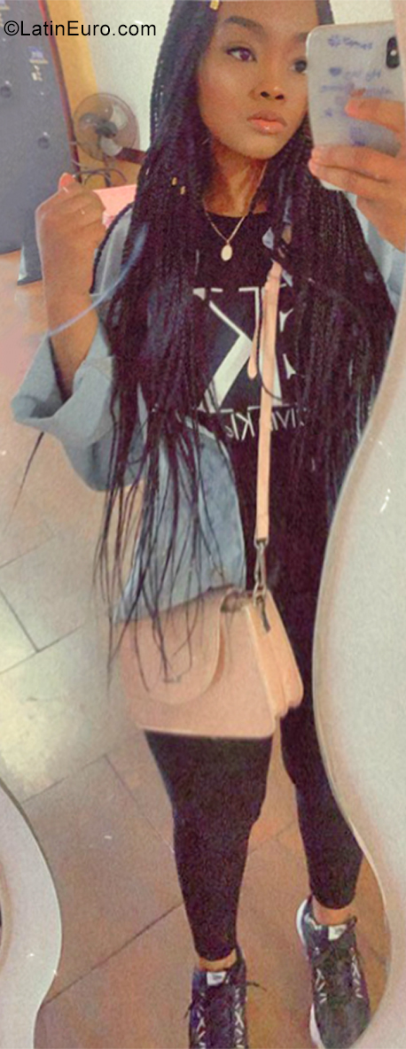 Date this beautiful Spain girl Queen kandy from Vitoria - Gasteiz ES613