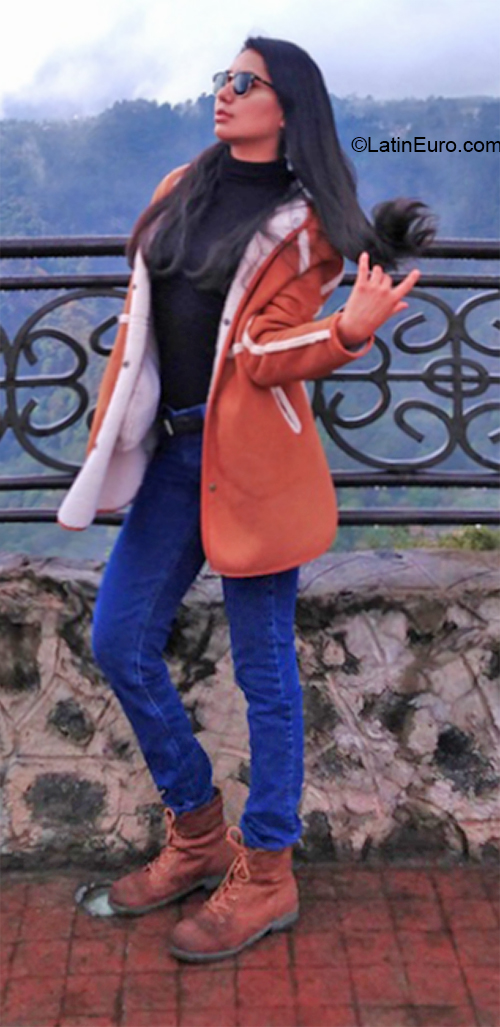 Date this sensual Mexico girl Erendira from Puebla MX2313