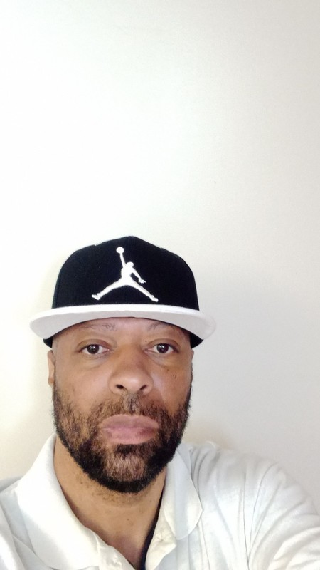 Date this fun United States man Tony from New York City US21205
