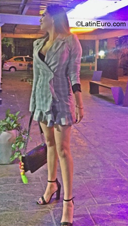 Date this sultry Mexico girl Mary from Monterrey Nl MX2325