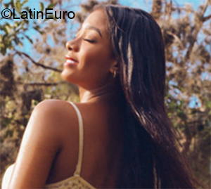 Date this beautiful Colombia girl Yaquelin from Cali CO29953