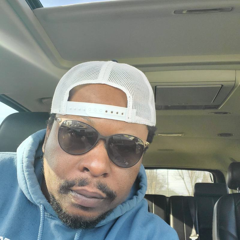 Date this sensual United States man Aziatic from Williston US21243