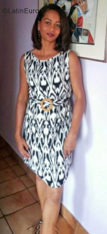 Date this exotic Brazil girl Mary from Sao Paulo BR11365