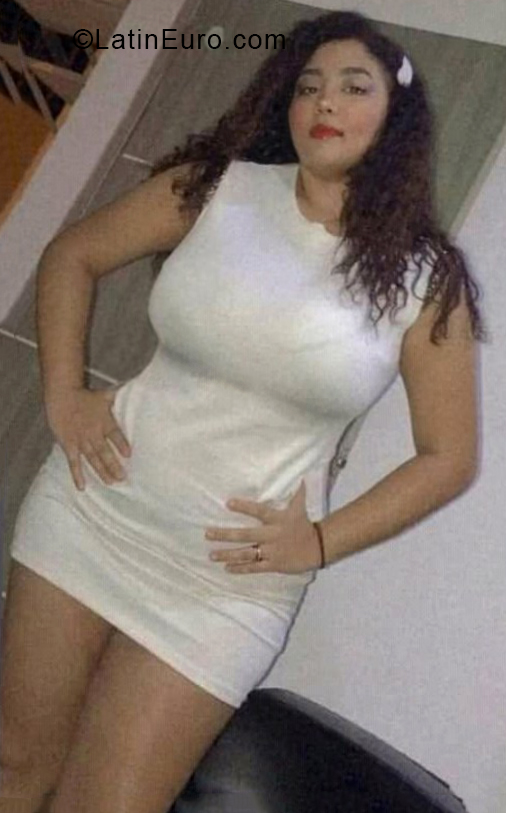 Date this hot Colombia girl Laura from Bogotá CO31049