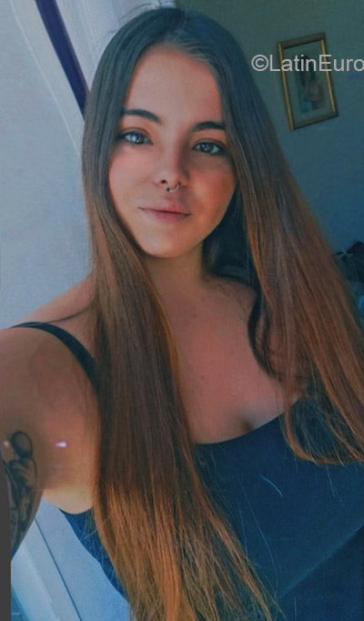 Date this foxy Spain girl Sara from Cadiz ES626