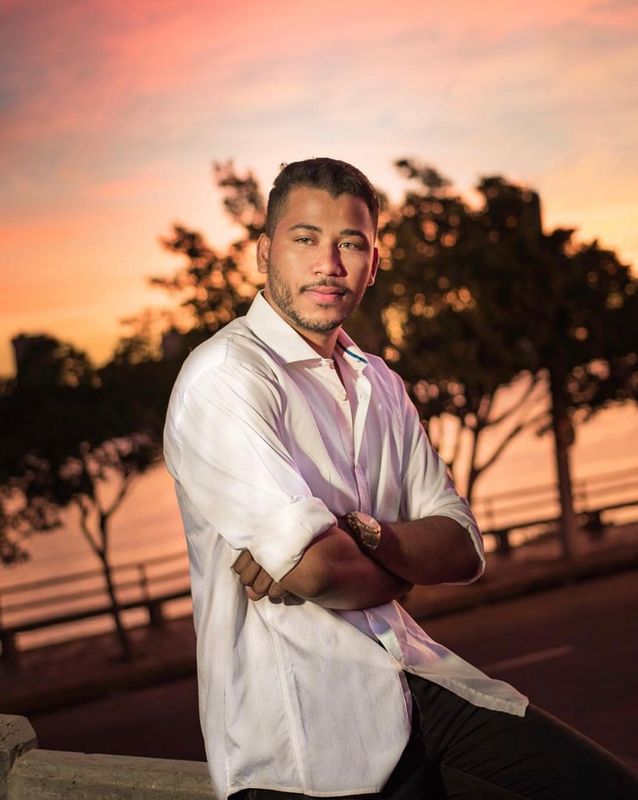 Date this nice looking Brazil man Wemerson Jonath from Petrolina BR11395