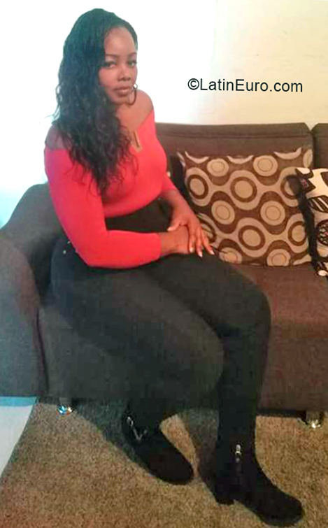 Date this lovely Colombia girl Milena from Medellin CO30443