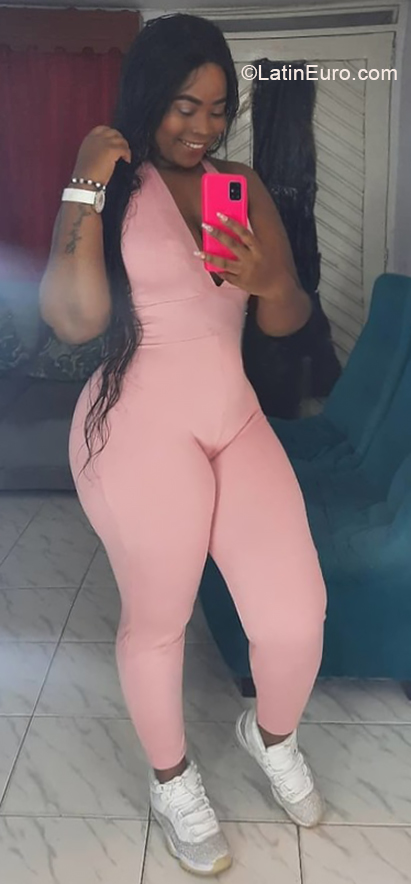 Date this beautiful Colombia girl Katherine from Cali CO30446