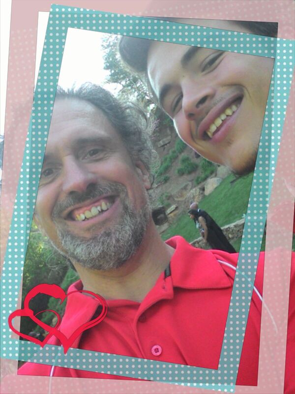 Date this delightful United States man Lloyd from Greenville US21384
