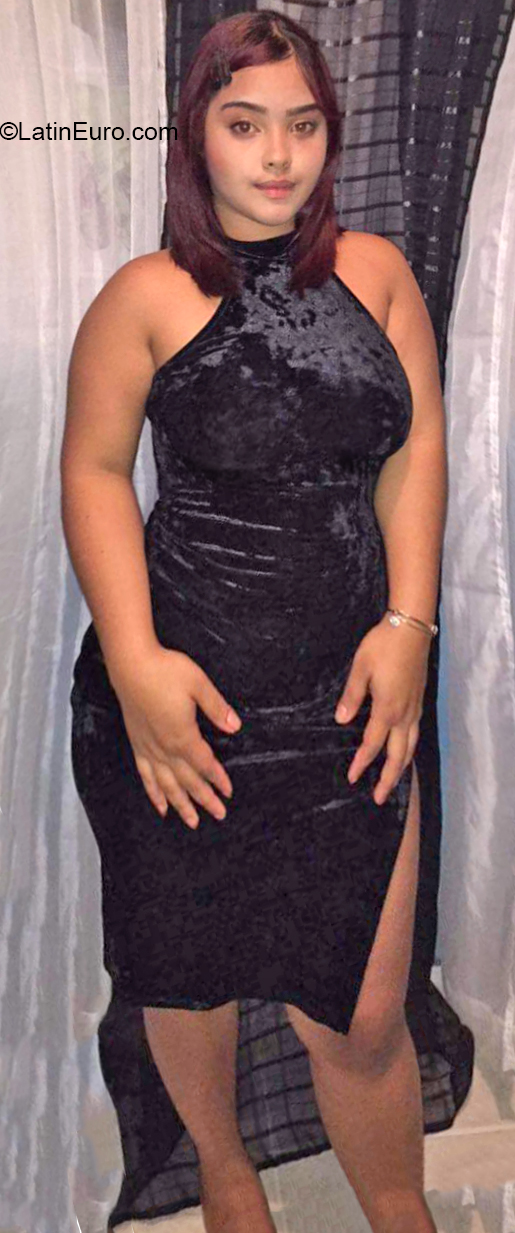 Date this cute Dominican Republic girl Jariely from Santiago DO40109