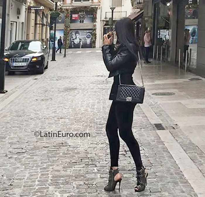 Date this lovely Spain girl Mari from Valencia ES646