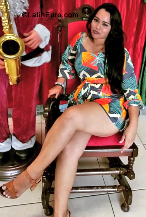 Date this tall Brazil girl Dayane from Manaus BR11489