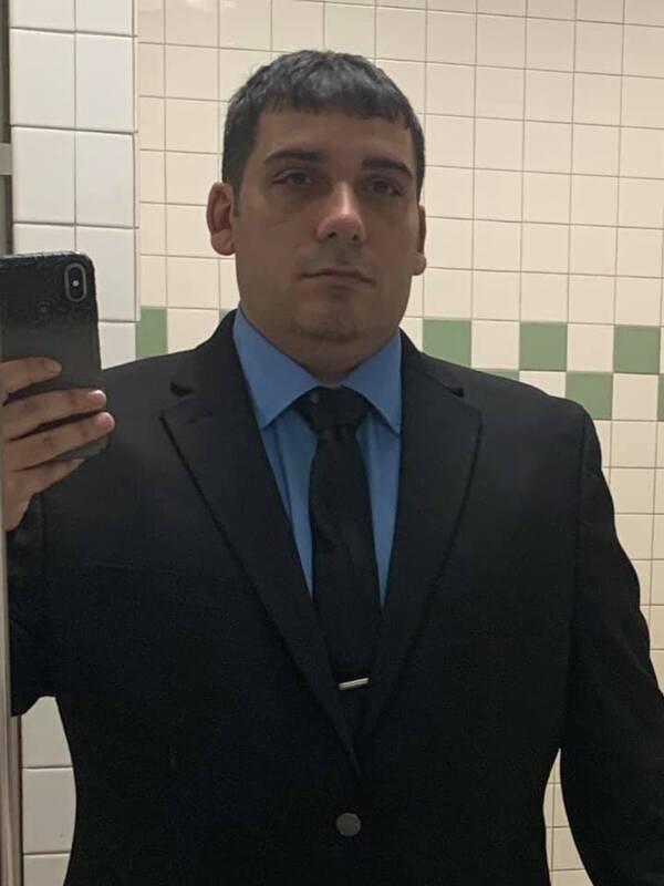 Date this cute United States man John from Utica US21505