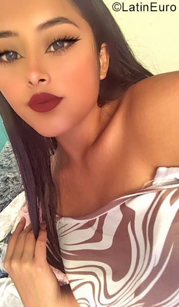 Date this hard body Mexico girl Cynthia from Mexico City MX2517