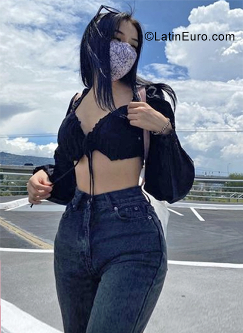 Date this nice looking Colombia girl Camila from Cucuta CO31089