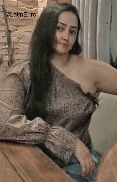 Date this cute Brazil girl Christine from Belo Horizonte BR11616
