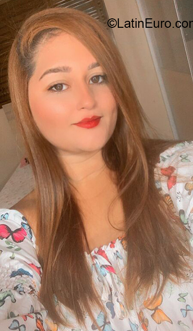 Date this nice looking Brazil girl Jayane from Araguaína BR11690