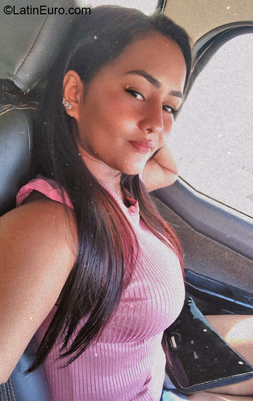 Date this funny Brazil girl Daiany from Marabá BR11640