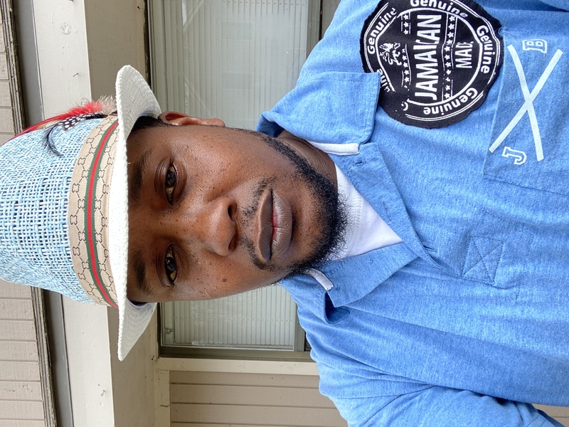 Date this cute United States man Ahmr from Kansas US21587