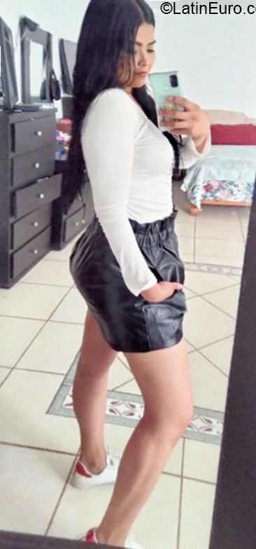 Date this fun Mexico girl Deyanira from Durango MX2559
