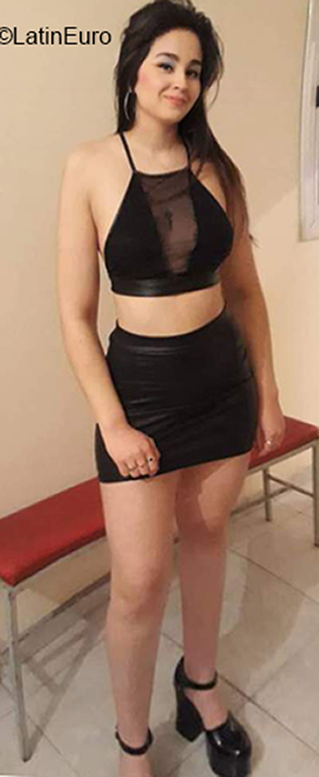 Date this gorgeous Argentina girl Mumi from La Rioja AR850
