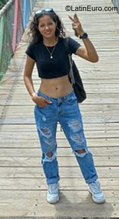 Date this passionate Colombia girl Maira from Medellin CO31387