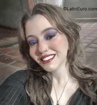 happy Colombia girl Sabrina from Cartagena de indias CO31962