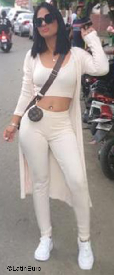 Date this passionate Dominican Republic girl Yahaira from Santiago DO40780